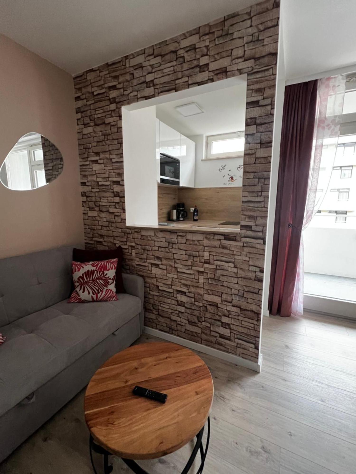 Appartement As Mit Balkon *