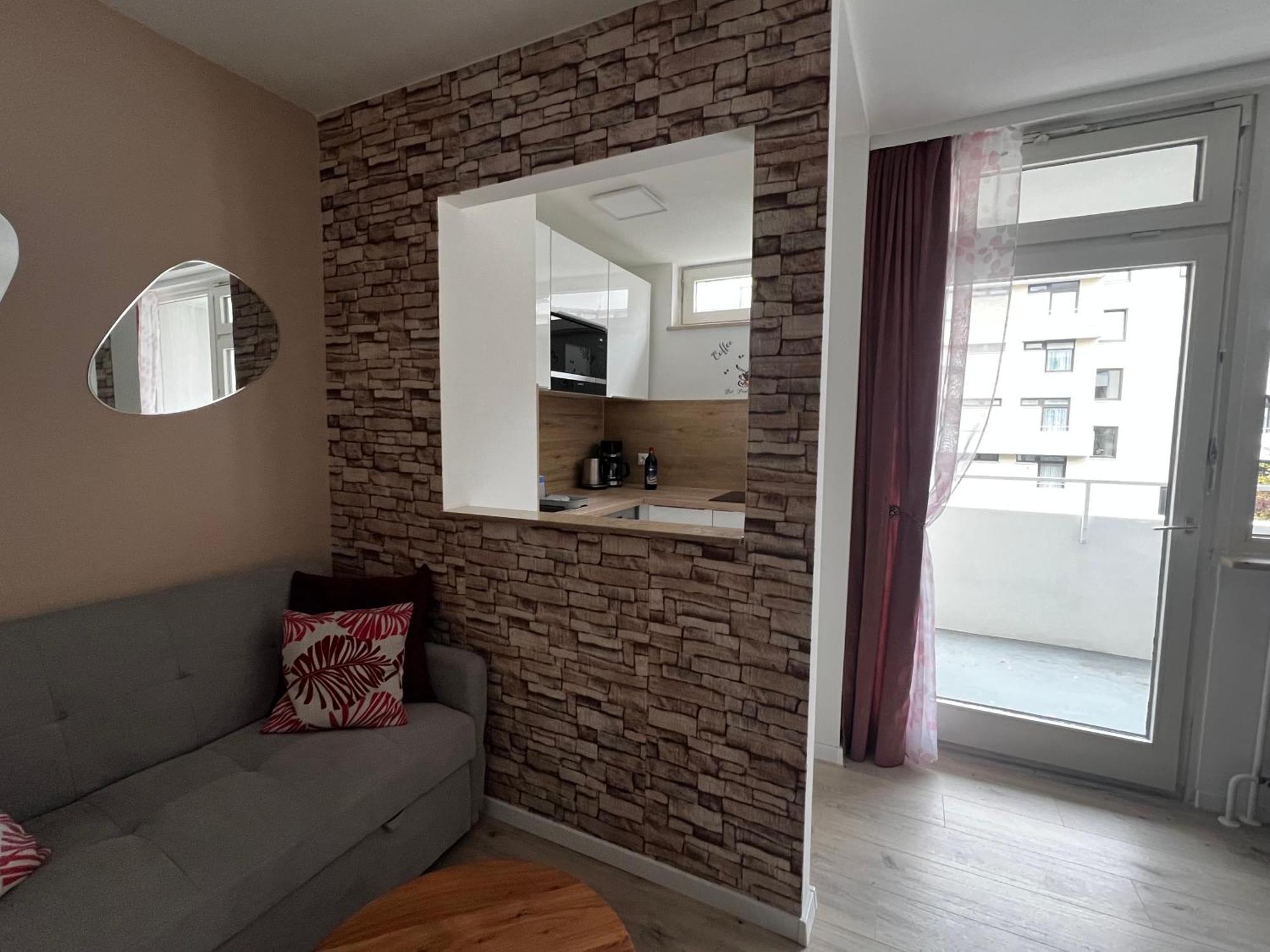 As Mit Balkon